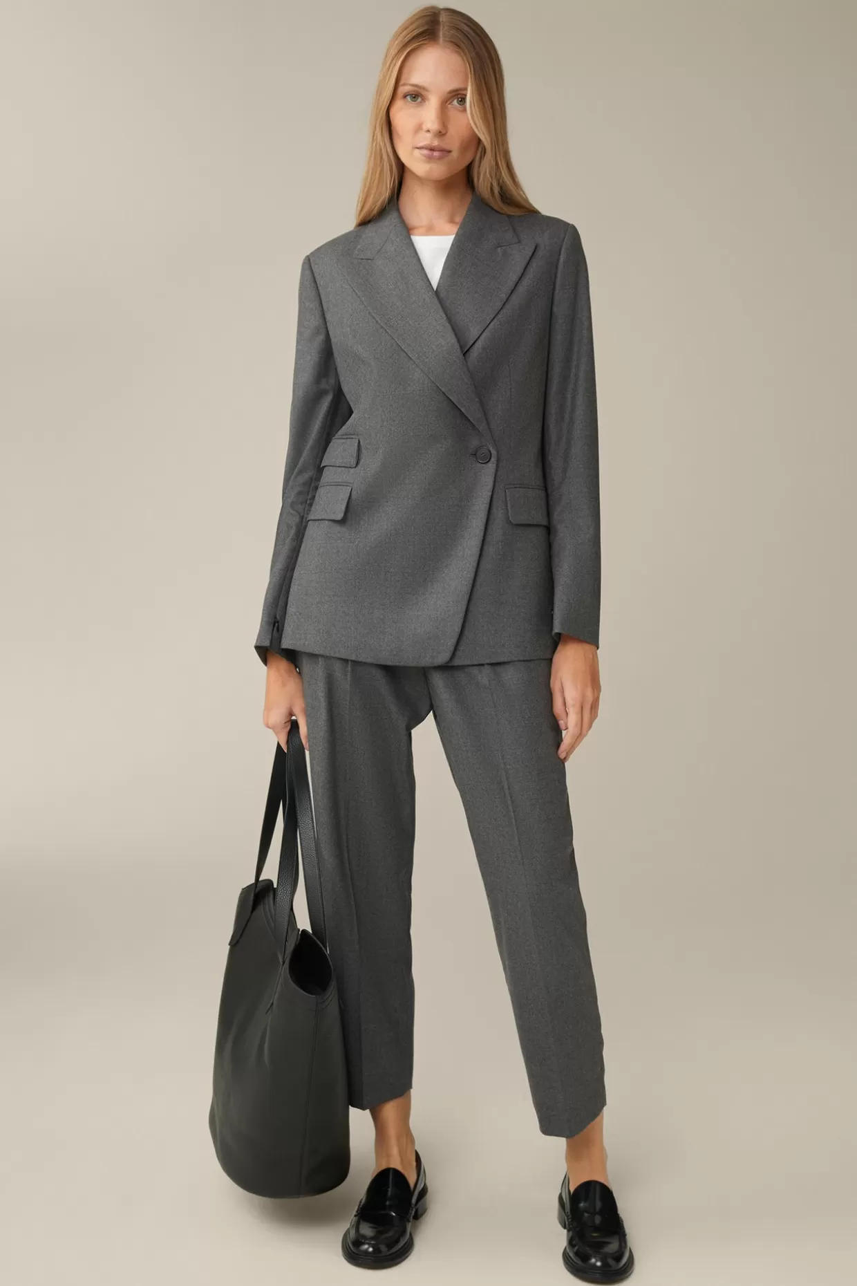 flanelldoppelreiherblazer_in_2.webp Damen Windsor Flanell-Doppelreiher-Blazer In