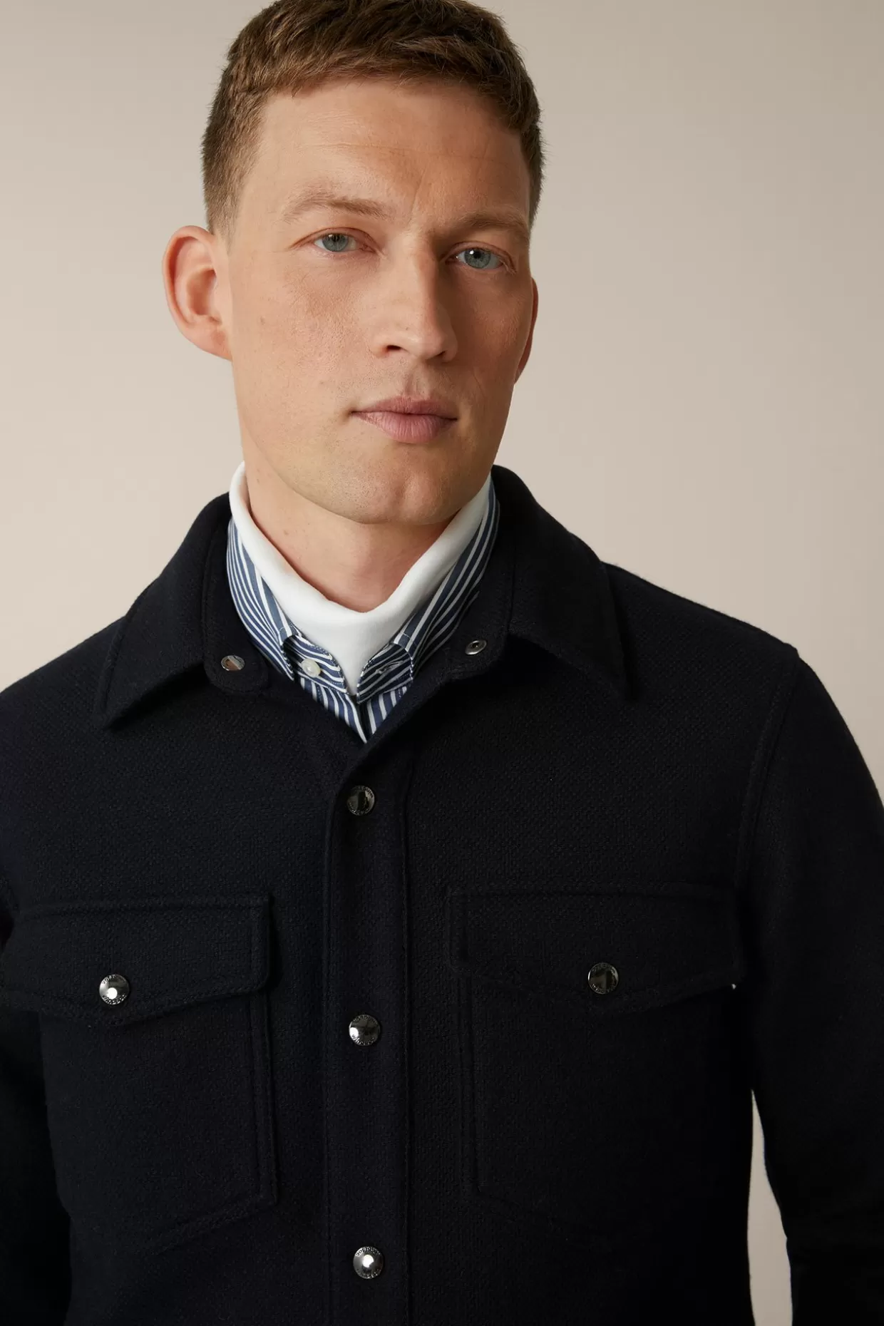 wollmixshirtjacket_umito_in_3.webp Herren Windsor Wollmix-Shirtjacket Umito In